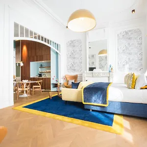 raphael-suites.hotelsantwerp.net/